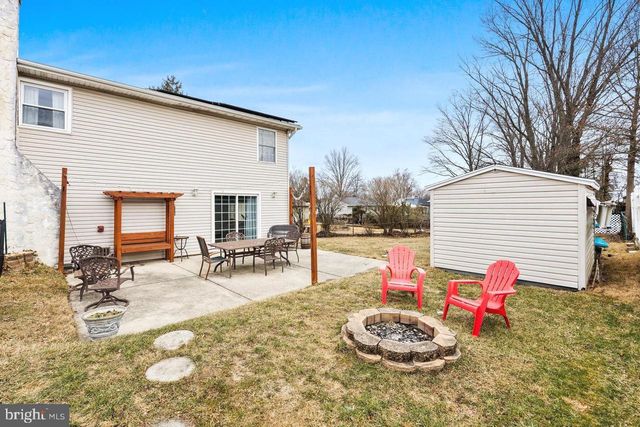 119 LINDA AVE, Delran, NJ 08075