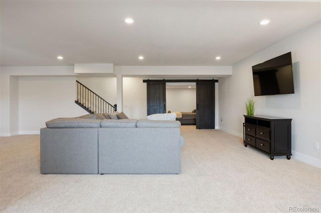 8015 S Vandriver Way, Aurora, CO 80016