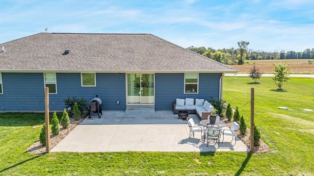7802 N BROWN COUNTY LINE ROAD, Pulaski, WI 54162