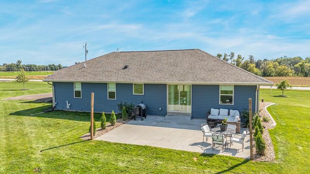 7802 N BROWN COUNTY LINE ROAD, Pulaski, WI 54162