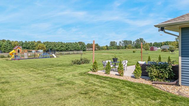 7802 N BROWN COUNTY LINE ROAD, Pulaski, WI 54162