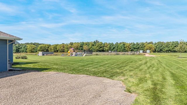 7802 N BROWN COUNTY LINE ROAD, Pulaski, WI 54162
