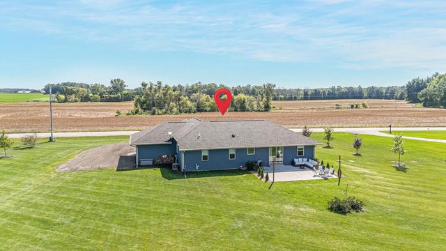 7802 N BROWN COUNTY LINE ROAD, Pulaski, WI 54162