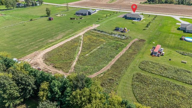 7802 N BROWN COUNTY LINE ROAD, Pulaski, WI 54162