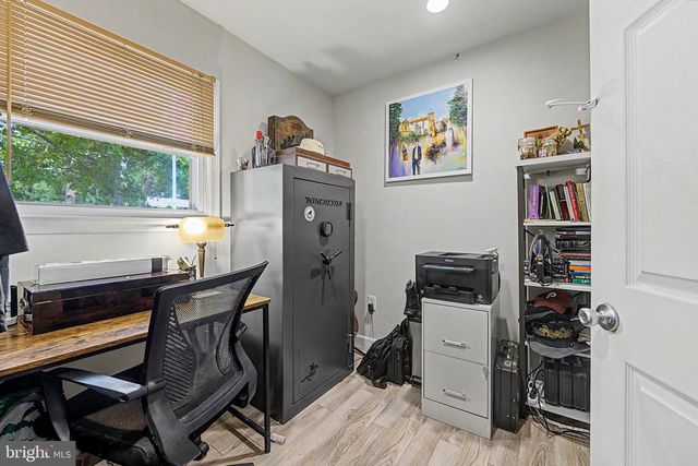 508 CUSHMAN AVE, Williamstown, NJ 08094