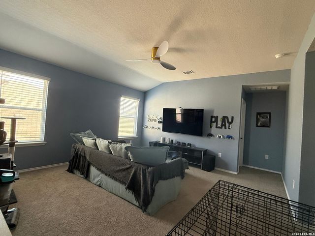 1713 Champagne Oak, New Braunfels, TX 78130