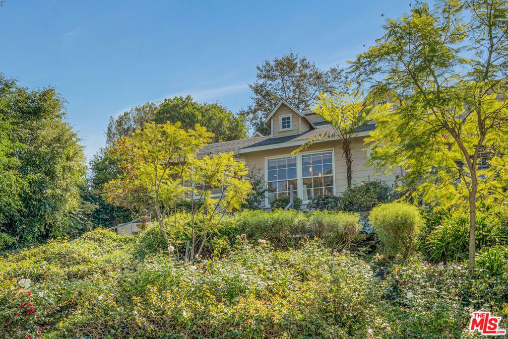 3331 Bennett Drive, Los Angeles, CA 90068 — photo 3