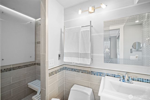 2459 Crestline Street, Ferndale, WA 98248