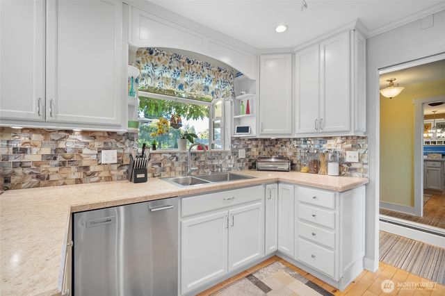 2459 Crestline Street, Ferndale, WA 98248