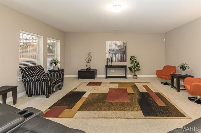 4081 Stonecroft Drive, St Charles, MO 63304