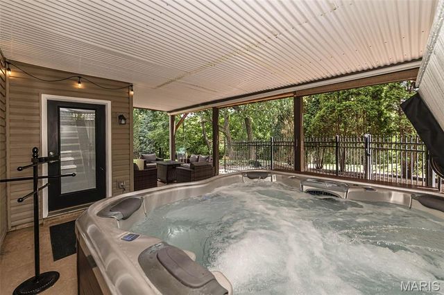 4081 Stonecroft Drive, St Charles, MO 63304