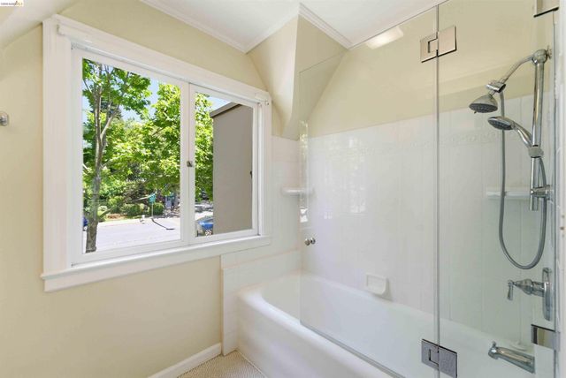 235 Highland Ave, Piedmont, CA 94611