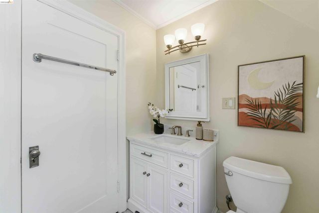235 Highland Ave, Piedmont, CA 94611