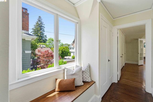 235 Highland Ave, Piedmont, CA 94611