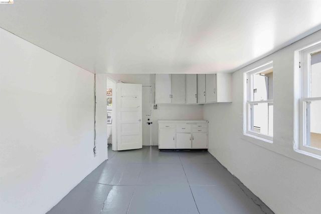 235 Highland Ave, Piedmont, CA 94611