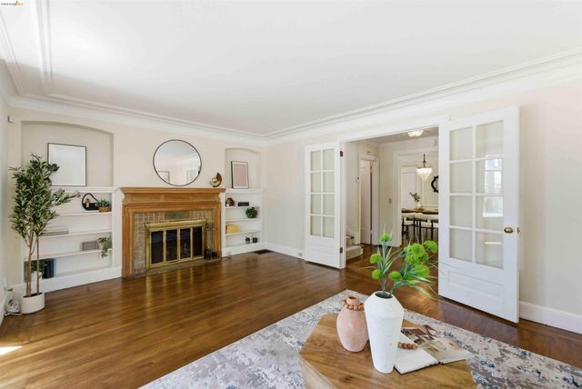 235 Highland Ave, Piedmont, CA 94611