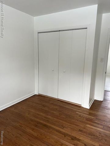2500 E Hudson Avenue, Royal Oak, MI 48067