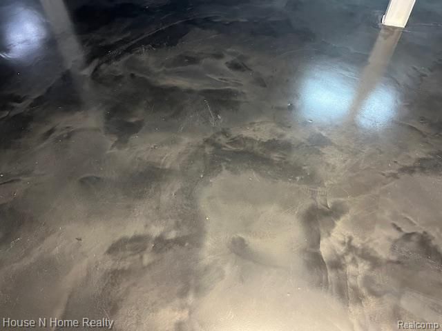 2500 E Hudson Avenue, Royal Oak, MI 48067