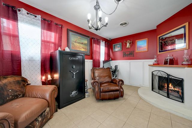 1518 Glen Rd, Kerrville, TX 78028
