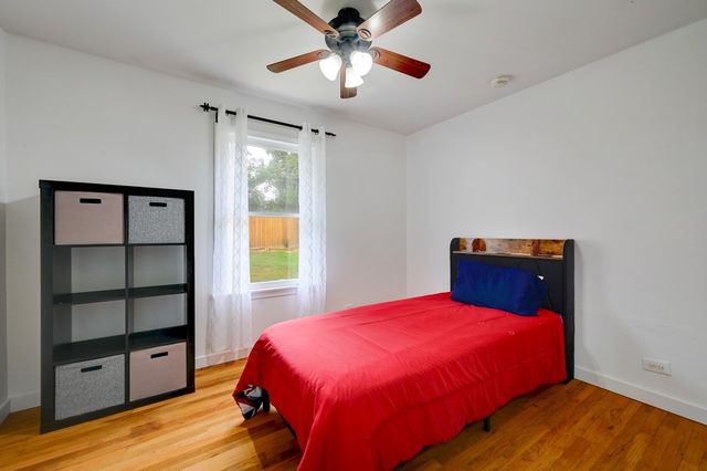 1518 Glen Rd, Kerrville, TX 78028
