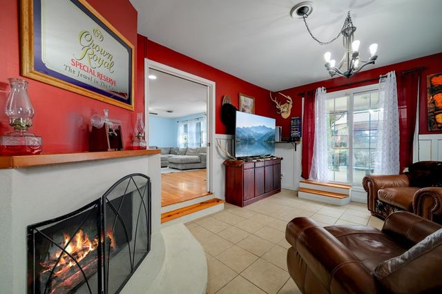 1518 Glen Rd, Kerrville, TX 78028