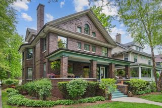 1101 Forest Avenue, Wilmette, IL 60091