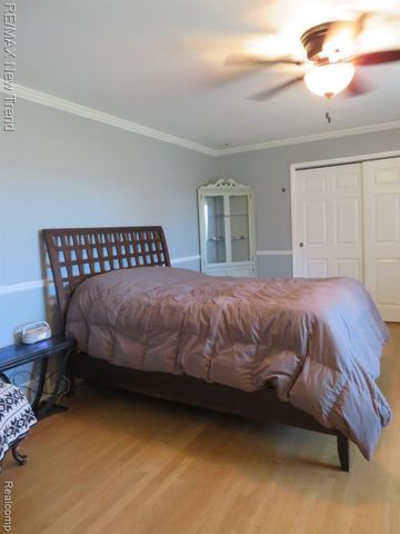 1656 S Lapeer Road, Lapeer, MI 48446