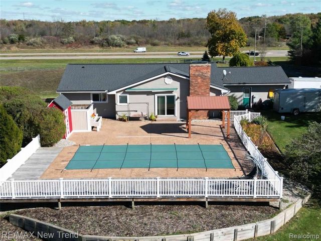 1656 S Lapeer Road, Lapeer, MI 48446