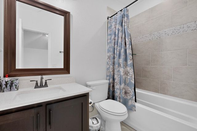 2905 Emerald Trace Drive, Denton, TX 76226
