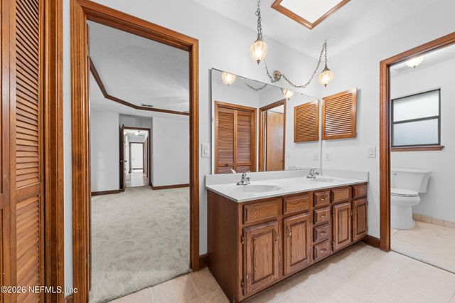 10428 CRYSTAL SPRINGS Road, Jacksonville, FL 32221