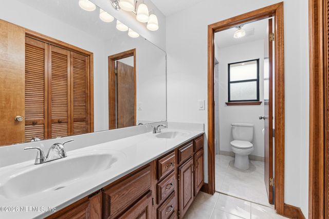 10428 CRYSTAL SPRINGS Road, Jacksonville, FL 32221