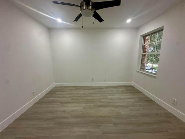 10702 NW 1st Court, Plantation, FL 33324