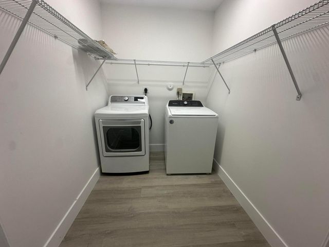 10702 NW 1st Court, Plantation, FL 33324