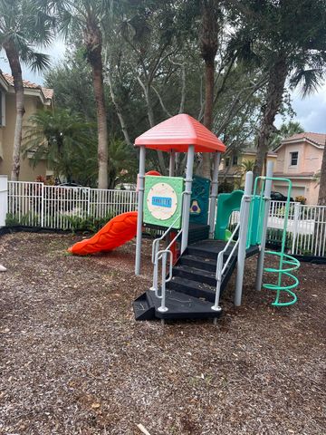 10702 NW 1st Court, Plantation, FL 33324