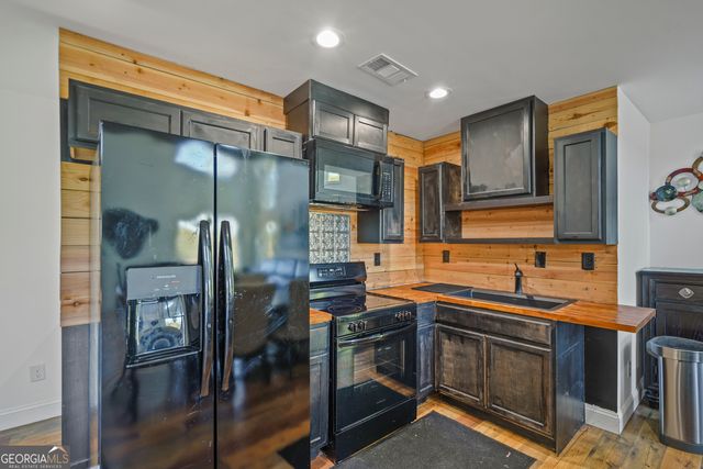 10 Park Road, Jackson, GA 30233