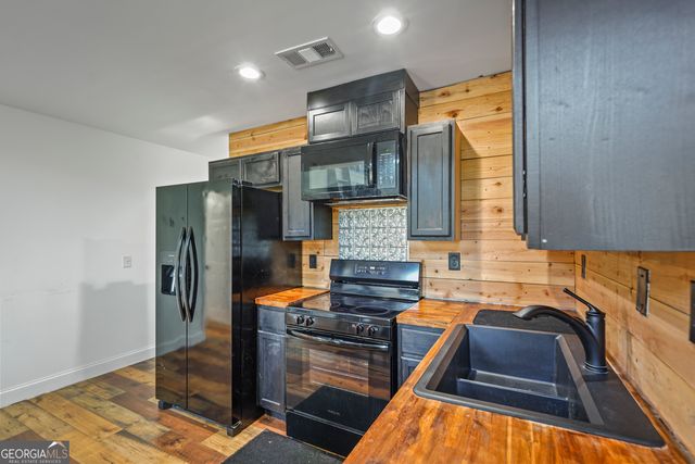 10 Park Road, Jackson, GA 30233
