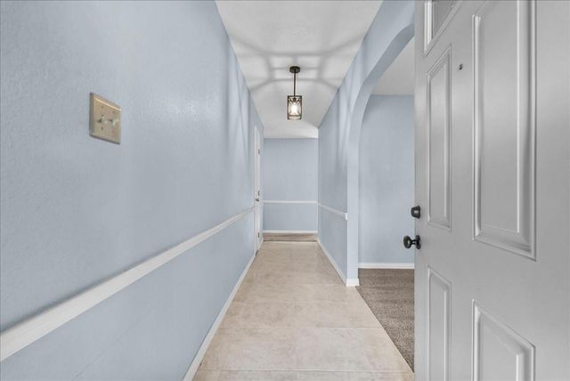 5207 Longshadow Drive, Dickinson, TX 77539