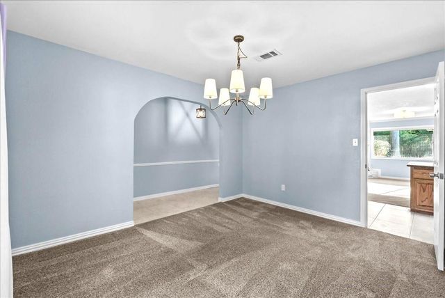5207 Longshadow Drive, Dickinson, TX 77539