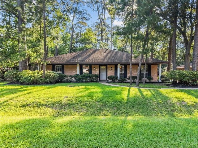 5207 Longshadow Drive, Dickinson, TX 77539