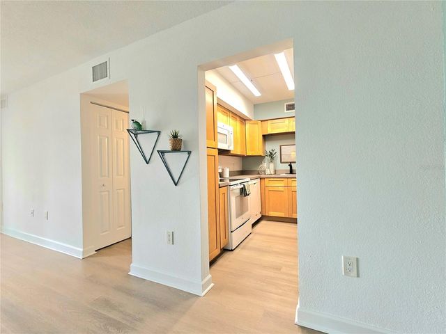 21267 GERTRUDE AVENUE 114, Port Charlotte, FL 33952