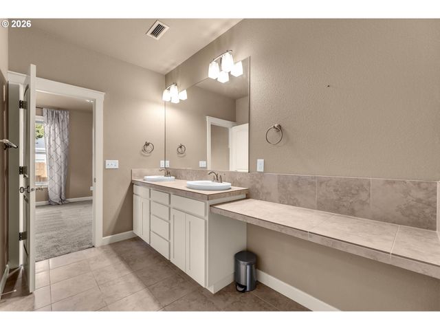11201 Ne 126TH Ave, Vancouver, WA 98682