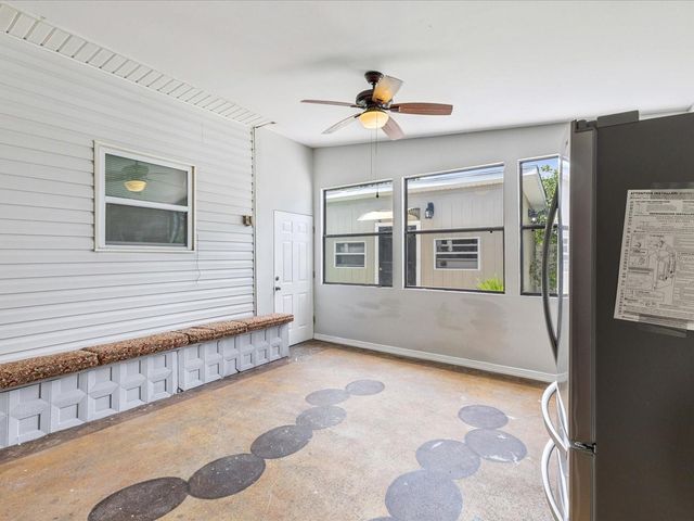 6518 S WEST SHORE CIRCLE, Tampa, FL 33616