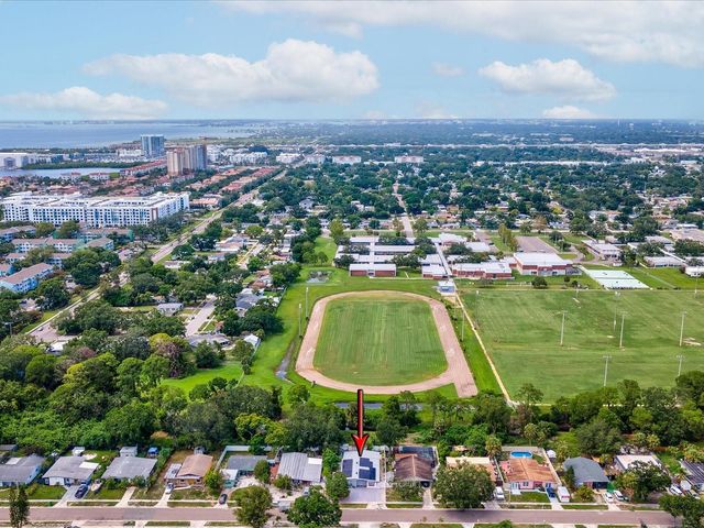 6518 S WEST SHORE CIRCLE, Tampa, FL 33616