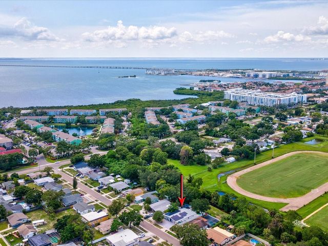 6518 S WEST SHORE CIRCLE, Tampa, FL 33616