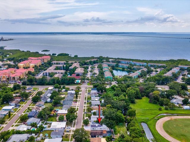 6518 S WEST SHORE CIRCLE, Tampa, FL 33616