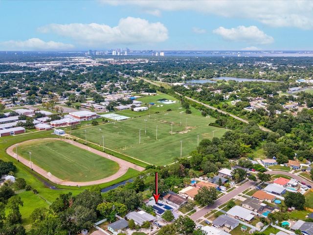 6518 S WEST SHORE CIRCLE, Tampa, FL 33616