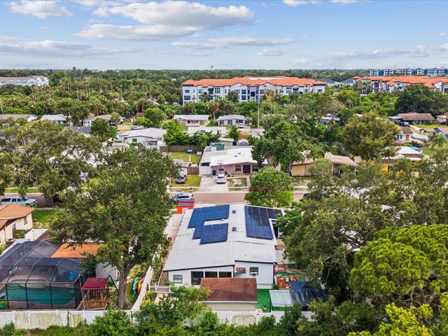 6518 S WEST SHORE CIRCLE, Tampa, FL 33616