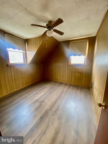 1305 RIDLEY AVE, Chester, PA 19013