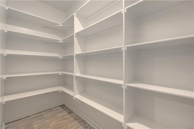 623 E 13th Street, Kearney, MO 64060