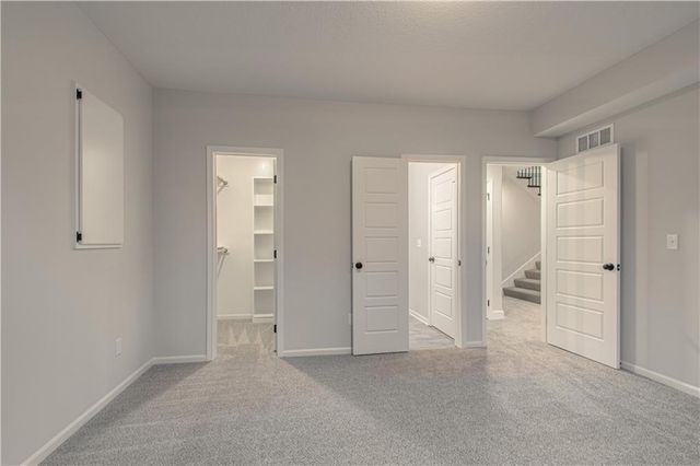 623 E 13th Street, Kearney, MO 64060